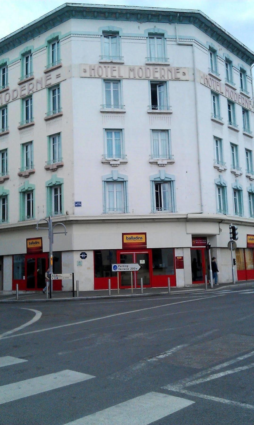 Brit Hotel Confort Nevers Centre Gare Zewnętrze zdjęcie