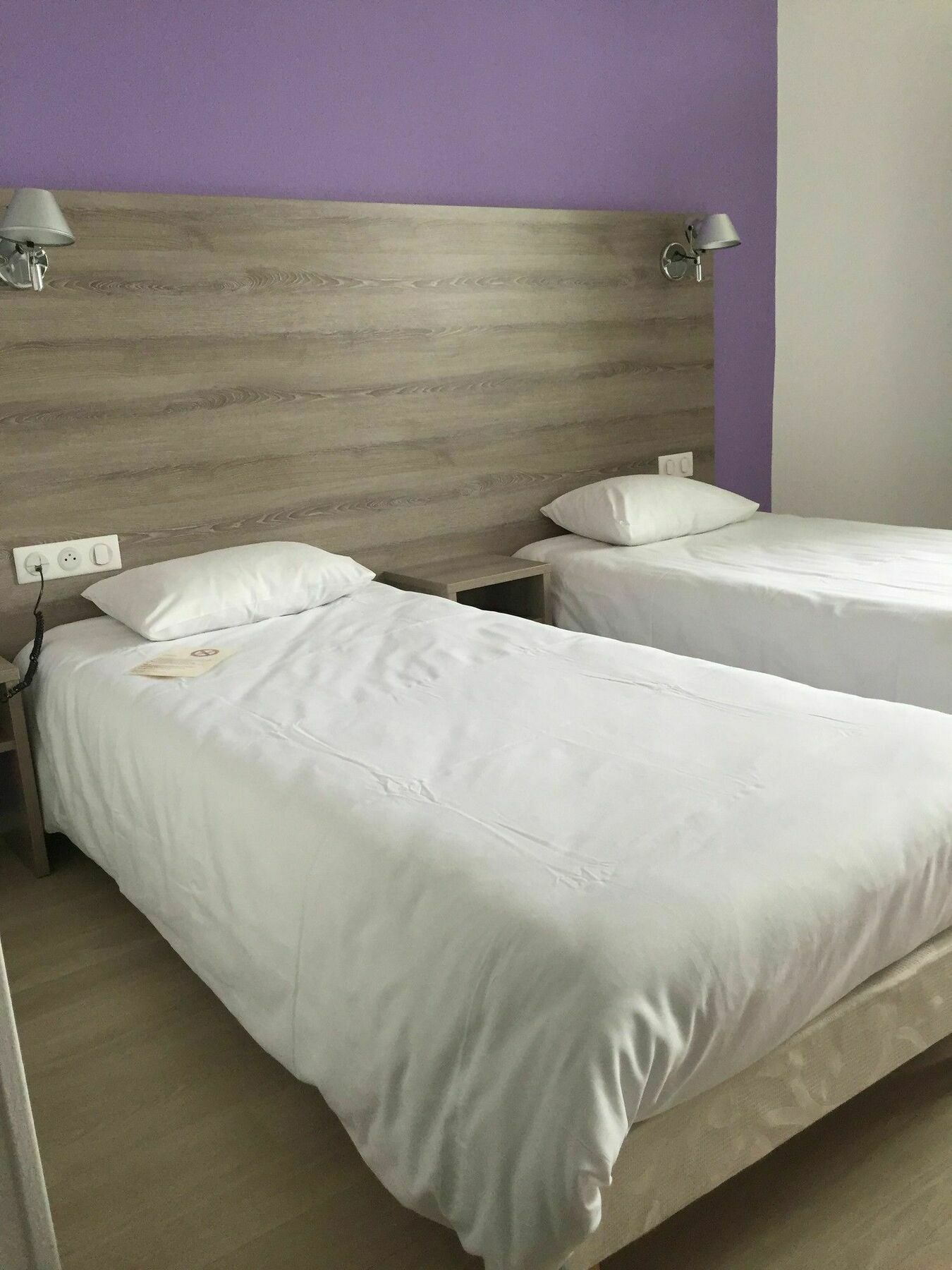Brit Hotel Confort Nevers Centre Gare Zewnętrze zdjęcie