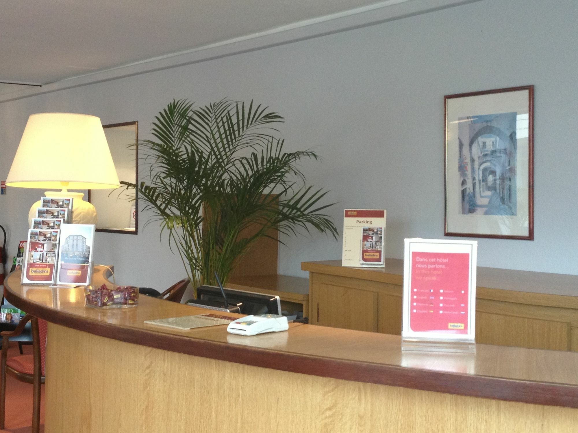Brit Hotel Confort Nevers Centre Gare Zewnętrze zdjęcie
